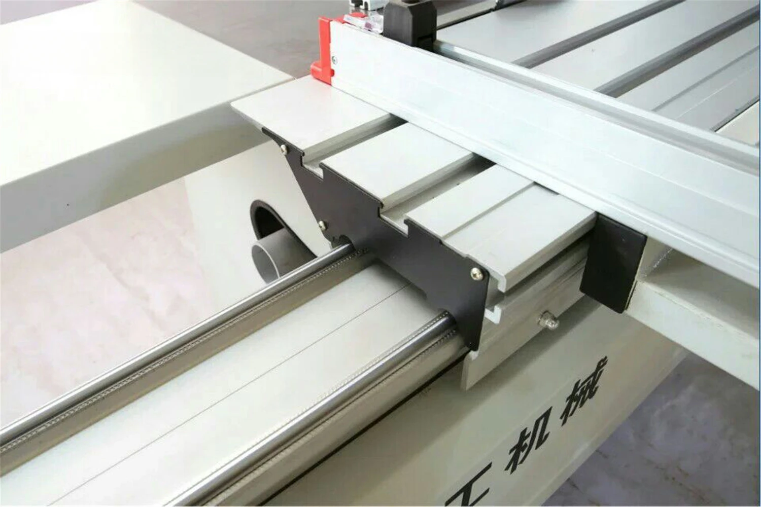 Woodworking Machine Melamine Sliding Table Saw Wood Cutting Vertical Panel  Cutter 