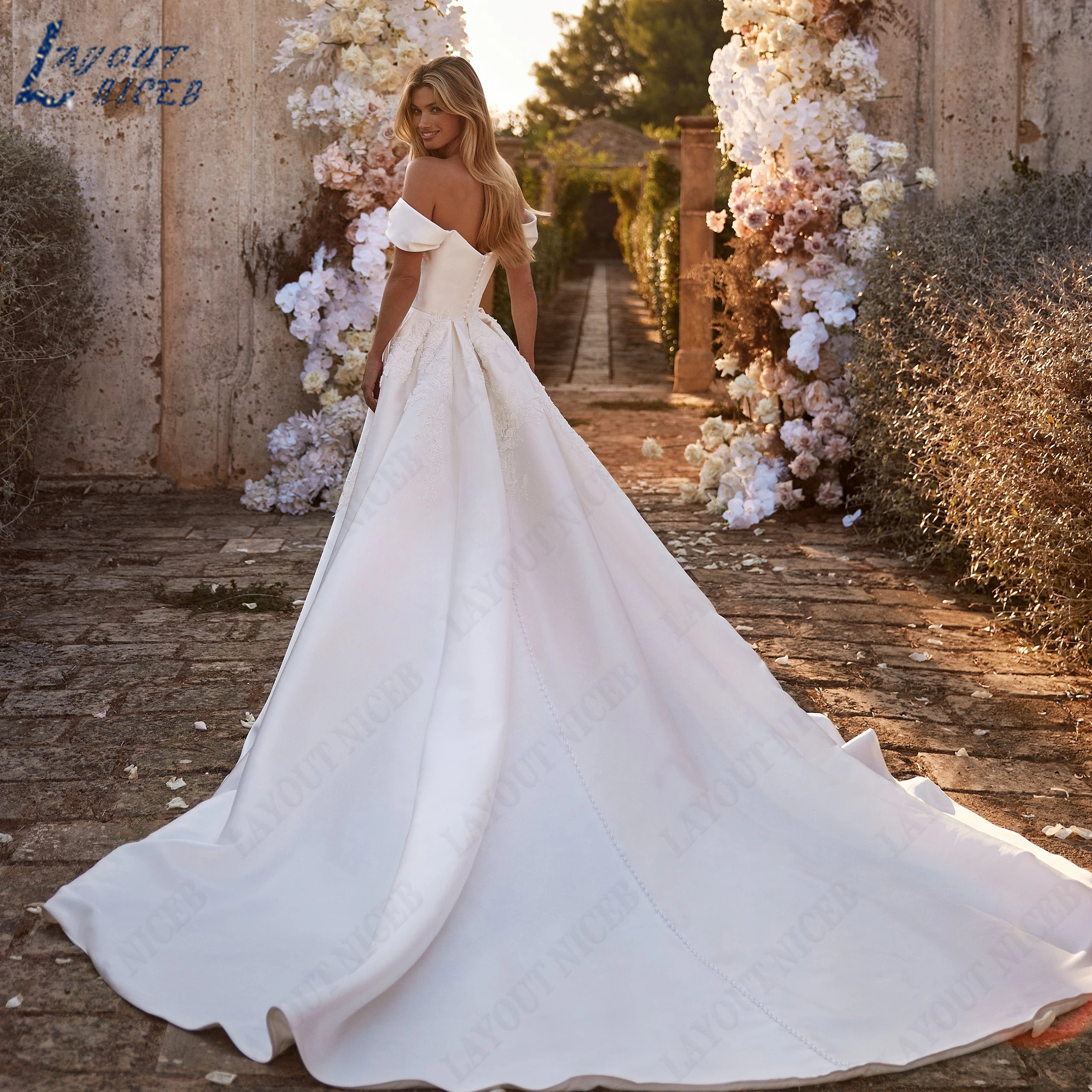 LAYOUT NICEB Customized Off The Shoulder Bridal Gown Applique A‑Line Wedding Dress  Boat Neck With Pearl Bride Dresses Satin