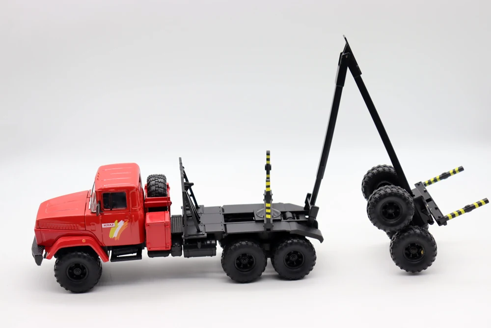 NEW 1/43 KRAZ-64372 Tractor with Trailer Timber Carrying Vessel Truck Long Vehicle Diecast Alloy toys For Collection Gift