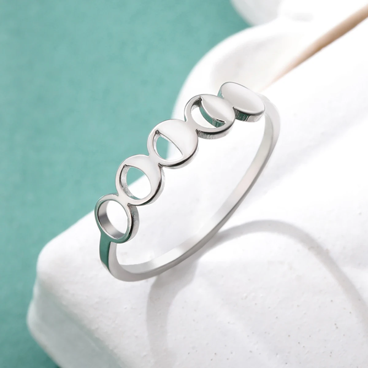 LIKGREAT Lunar Moon Phase Ring Crescent Moon Finger Rings Stainless Steel Minimalist Wedding Band Finger Ring Jewelry for Women