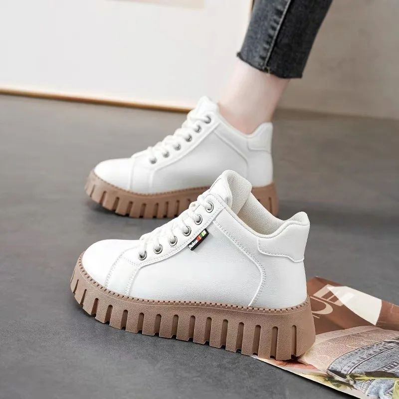Women's High Top Boots Autumn New Lace Up Increasing White Casual Board Shoes Designer Comfortable Ladies Casual Shoes Students