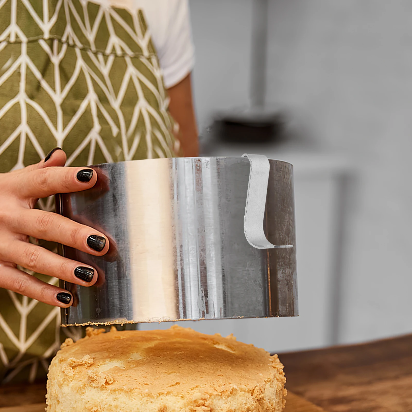 

Cake Accessories 6pcs Extendable Stainless Steel Ring Clips for Baking Muffin Dessert Tools Kitchen Baking Supplies Set