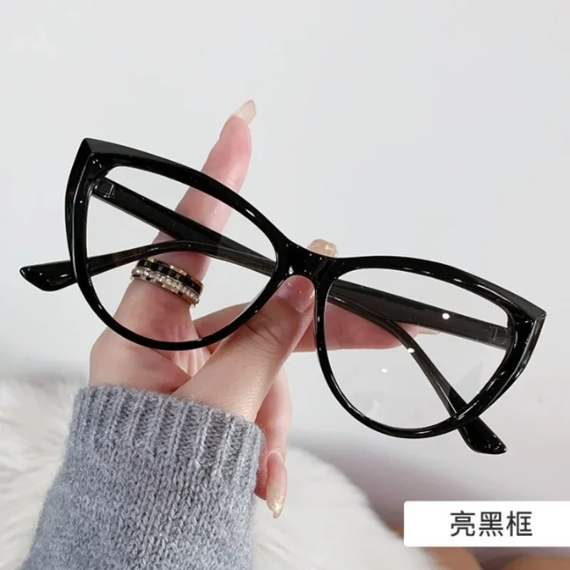 Cat Eye Anti Blue Light Glasses 2024 New Women Fashion Photochromic Lenses Women's Retro Pc Frame Classic Designer Glasses Очки