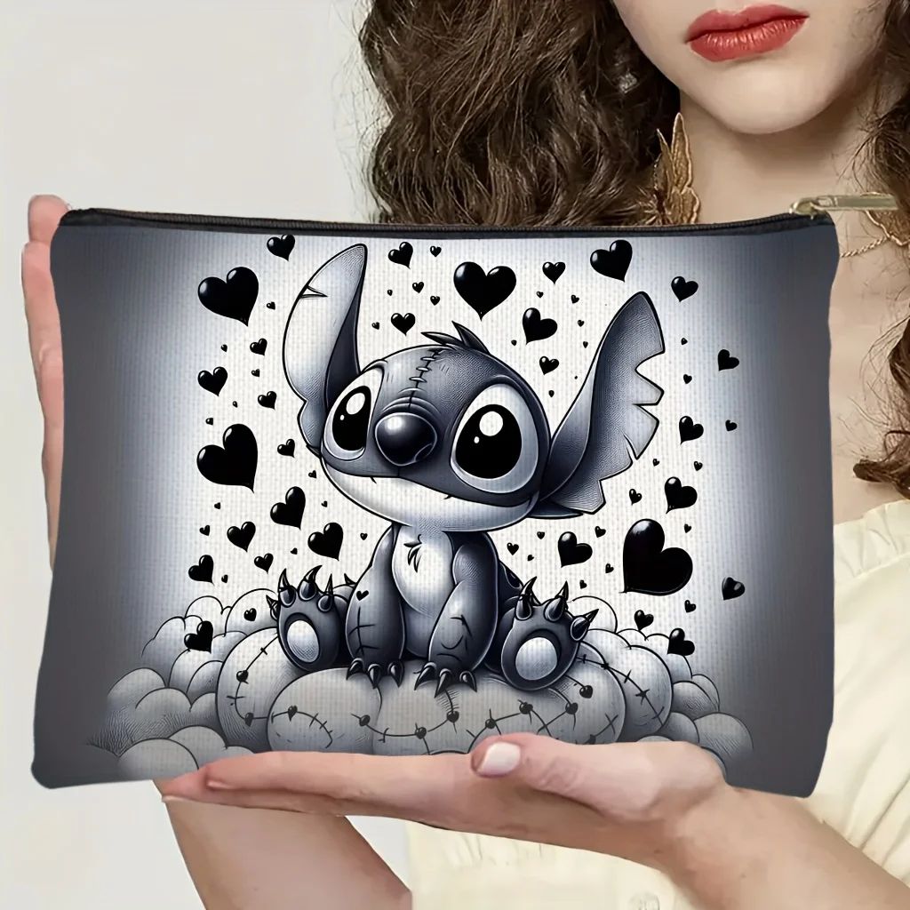 1 Disney Stitch Urocza kosmetyczka Stitch, z wzorami Stitcha i serc, idealna podróżna saszetka na zamek błyskawiczny - zabawny prezent urodzinowy
