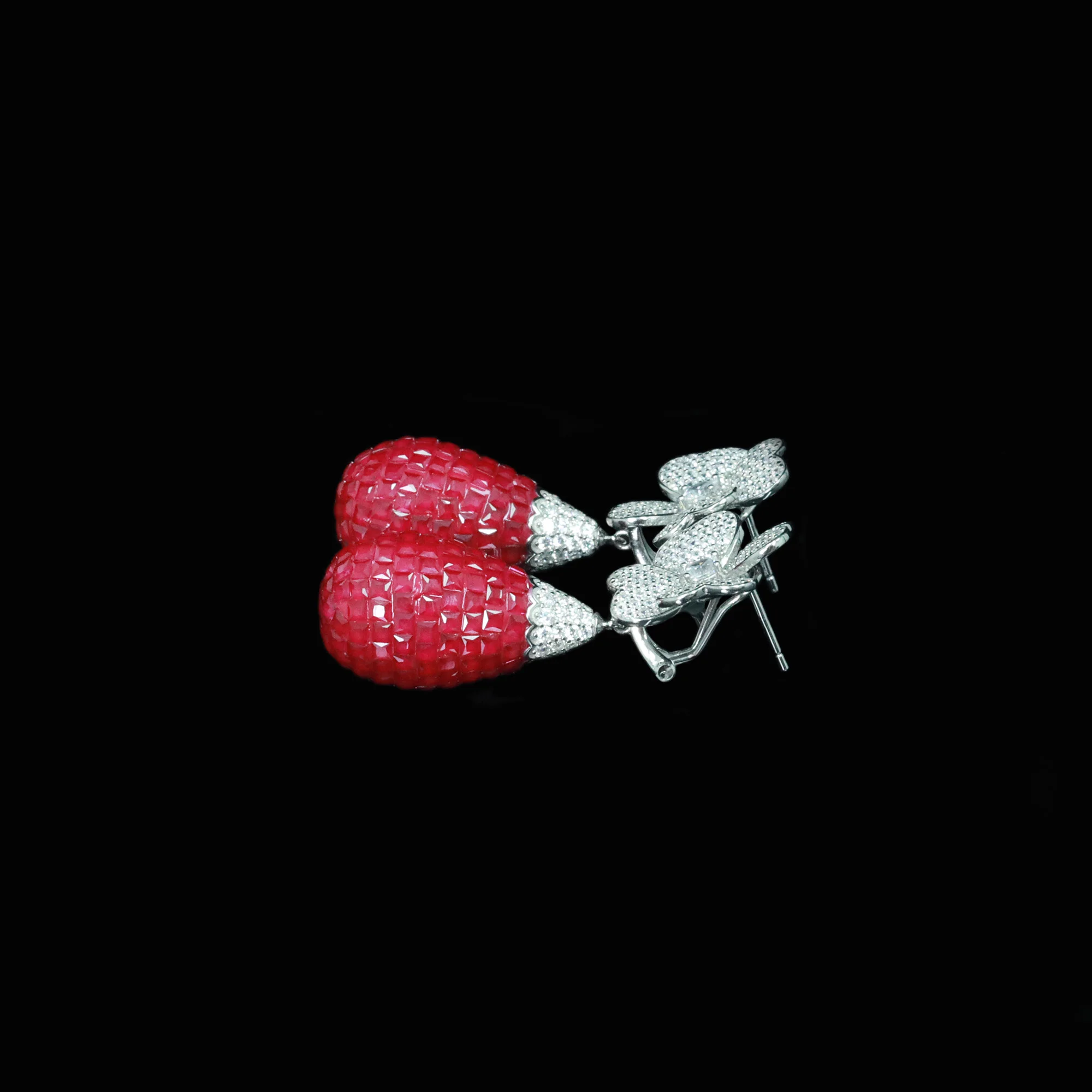 925 Sterling Silver Mystery Set Drop Earrings 0.5ct Pigeon Blood Ruby Four Leaf Clover Fine Jewelry for Women's Banquet Wear