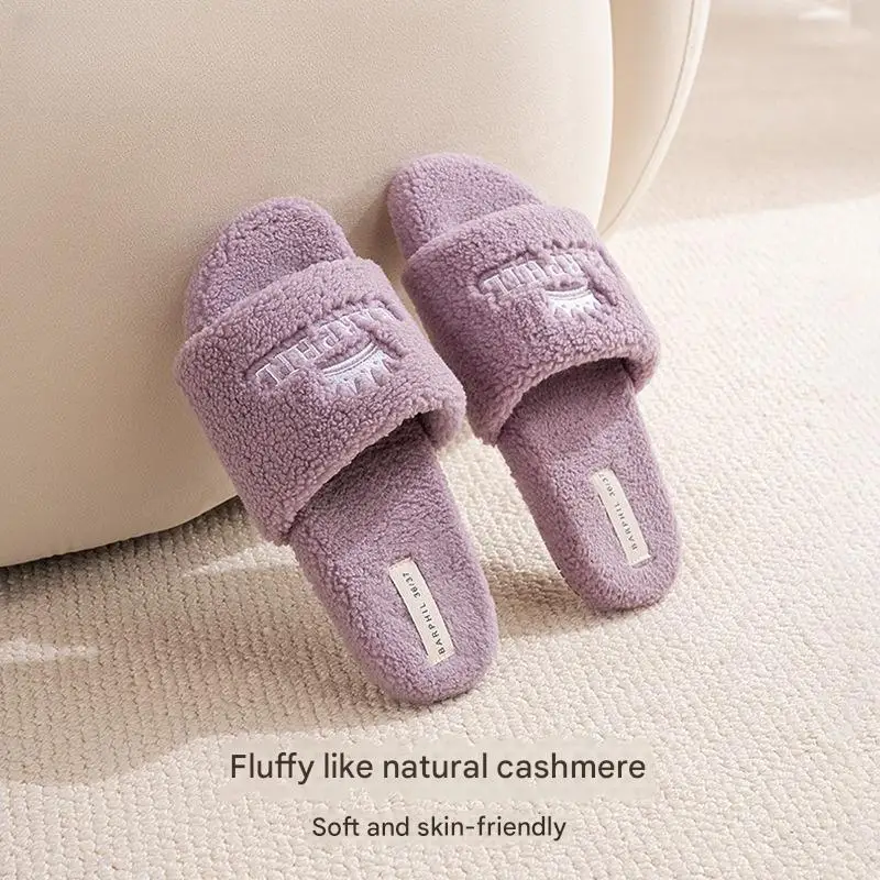 

Женские тапочки плюс бархатная зимняя хлопковая обувь на мягкой подошве, новинка 2025, стильная теплая уличная одежда, нескользящие женские меховые домашние тапочки