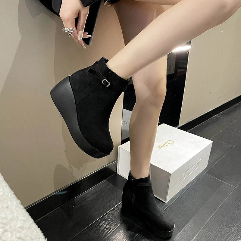 Ladies Shoes 2023 Fashion Side Zipper Women\'s Boots Winter Round Toe Solid Short Barrel Platform Wedge Large Size Fashion Boots