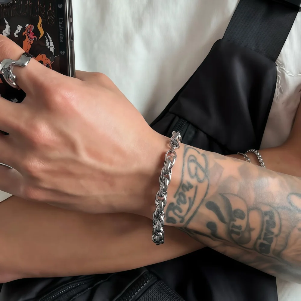 Hip-Hop Herren Edelstahl Armband Silberfarben Amerikanisches Titanstahl Grobkettenarmband Mode Party Schmuck – Detail 3