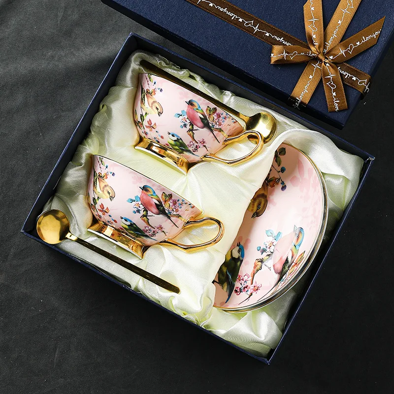 

High-End Bone China Coffee Cup & Saucer Set, European Afternoon Tea Set, Pastoral Floral Bird Pattern Tea Cup, Luxury Gift