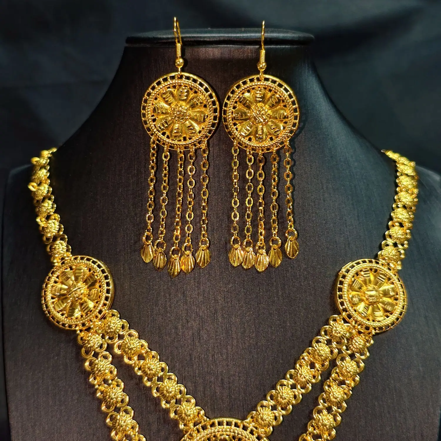 Dubai Fashion Women's 24K Gold Plated Necklace Earrings Exquisite Engagement Party Jewelry Set for Lovers DD11051 - view 3