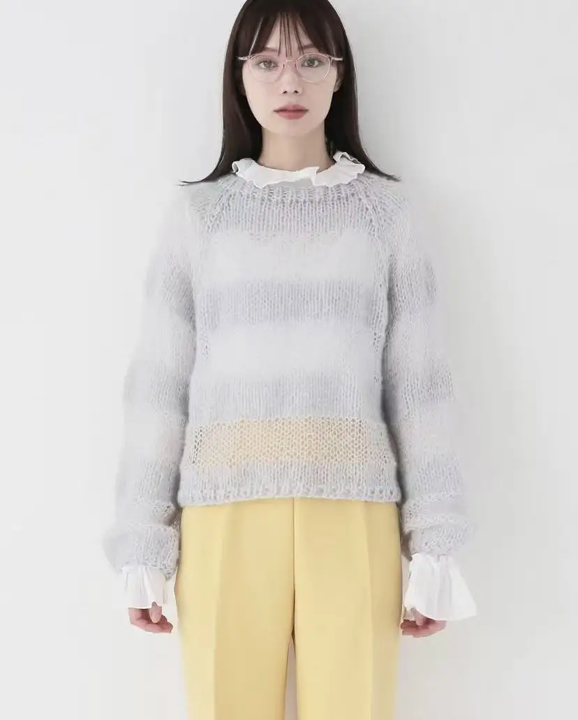 Exquisite hand woven striped round neck long sleeved craft fashionable casual handmade soft wool mohair sweater new style