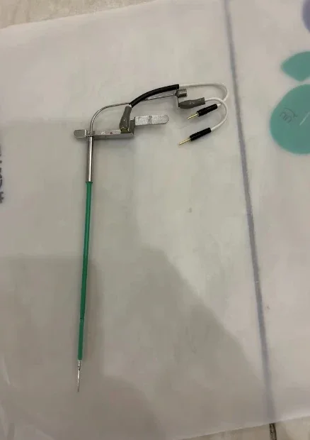 

7180.7080.7100 Sample needle, disassembled. Very new, needle tip.