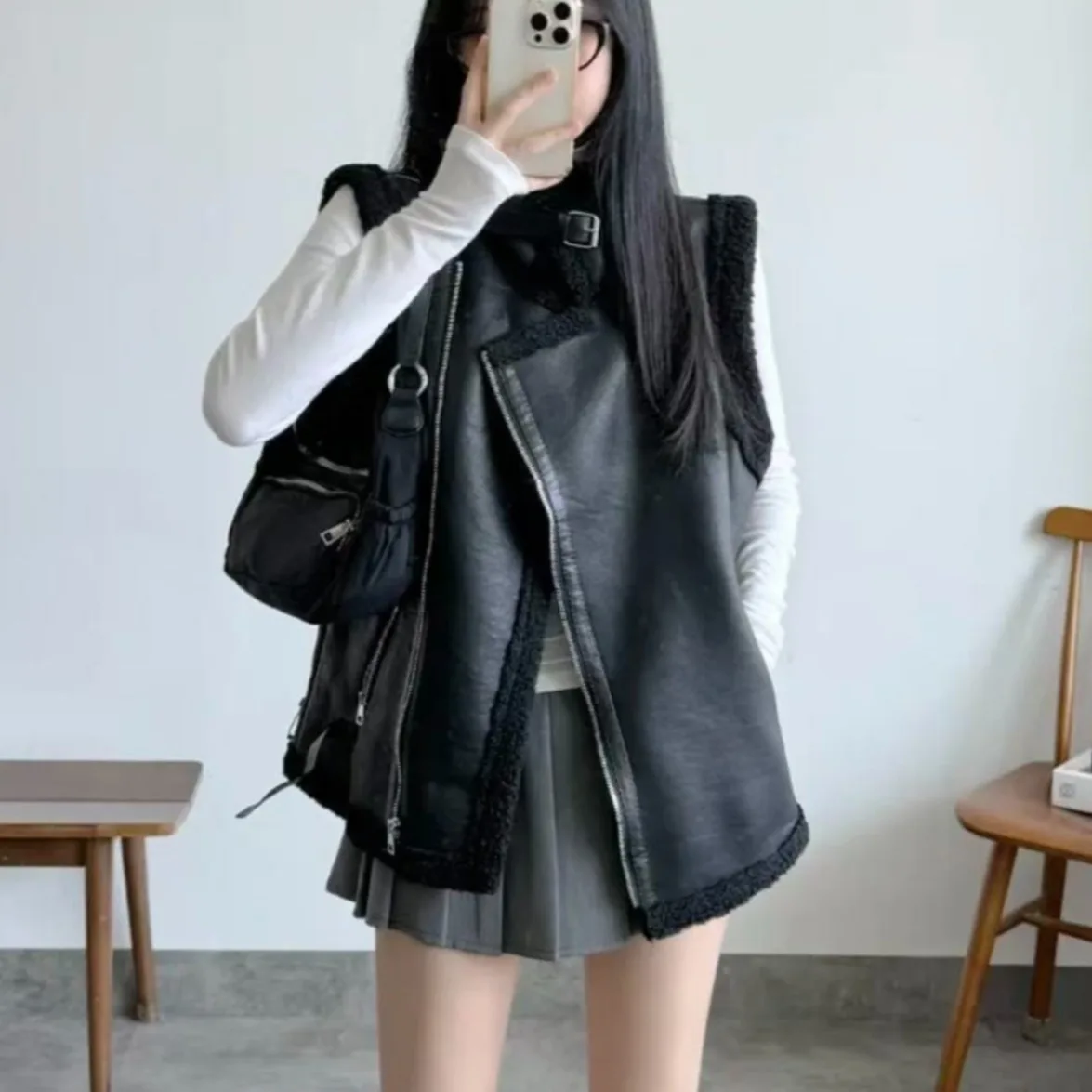 

Women's Chic Autumn Winter Loose Zipper Sle Leather And Fur Inteated Collar Vest Versatile Retro Faion Top