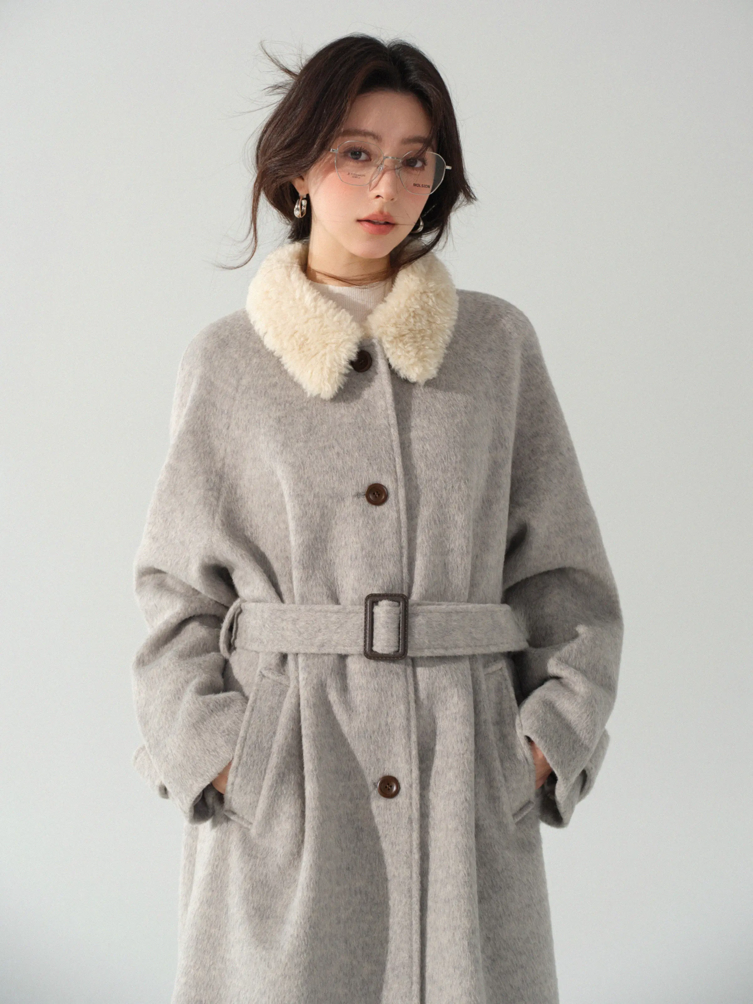 Elegant Wool Coat for Women Lady Belted Long Overcoat with Plush Contrast Lapel Warm Vintage Outerwear Chic Daily Commuter Style