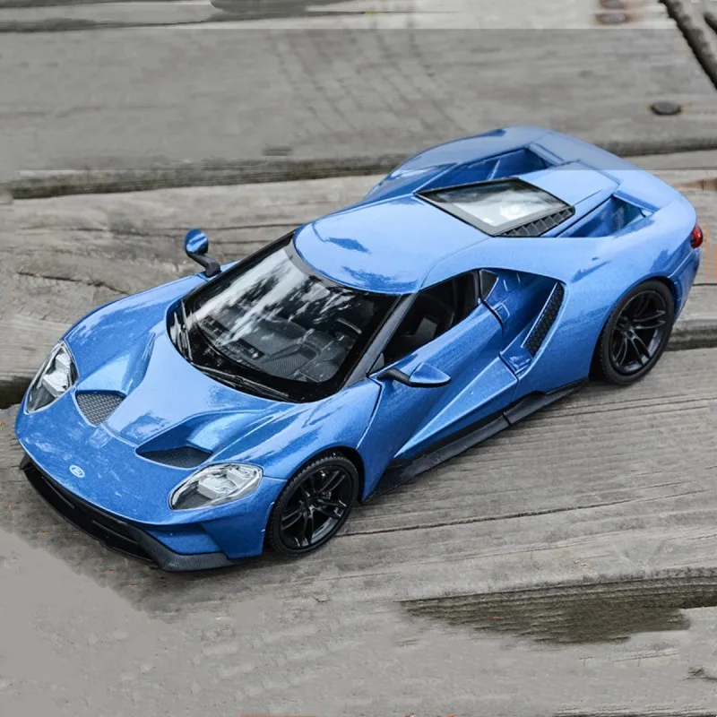 

WELLY 1:24 Ford GT 2017 Supercar Alloy Car Model Diecast Toy Vehicles Simulation Hobbies Collectible Car Toys Kids Birthday Gift