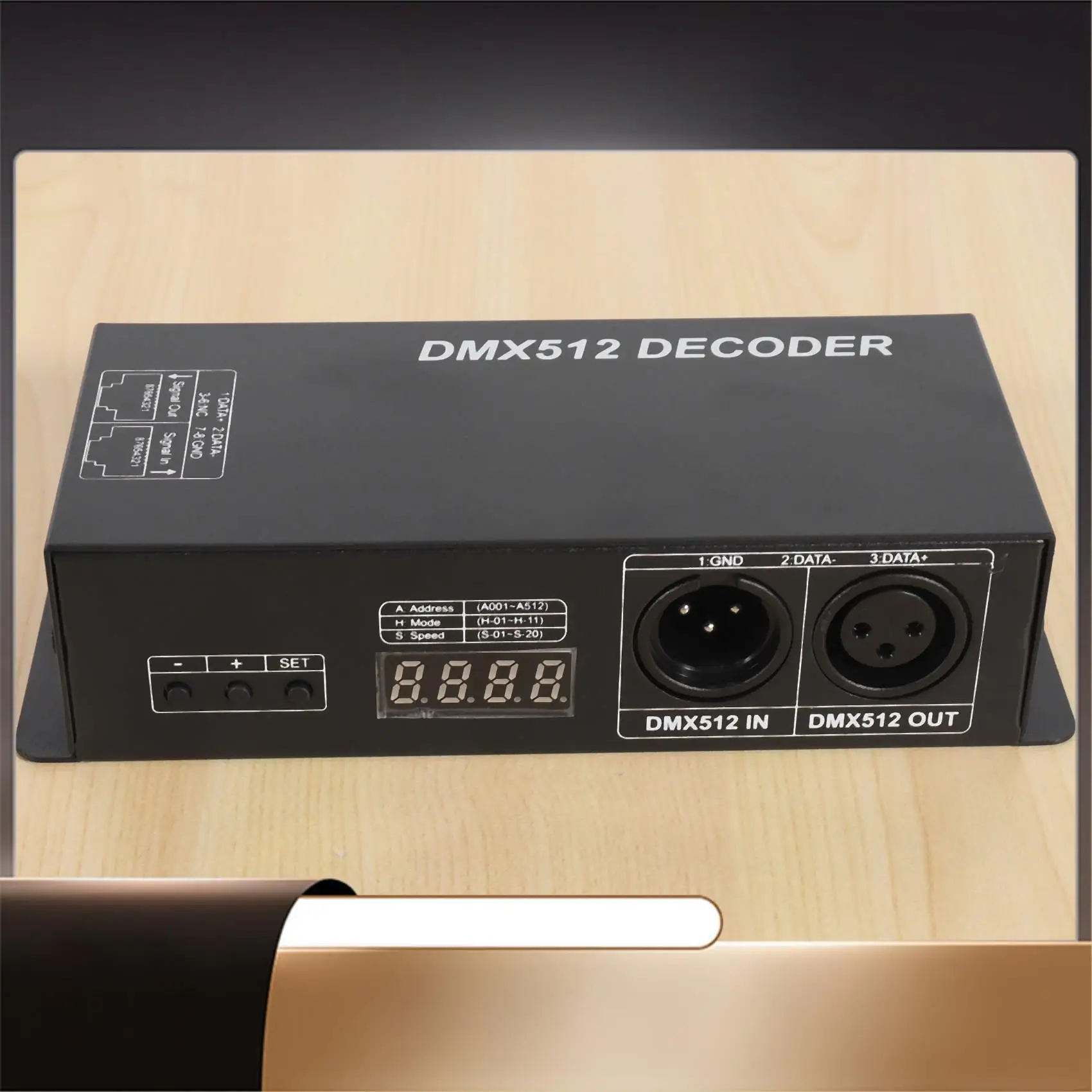 

Декодер цифрового дисплея Dmx 512, драйвер затемнения, контроллер Dmx512 для светодиодной ленты Rgbw, подключение Rj45, DC12-24V 20A (4 C