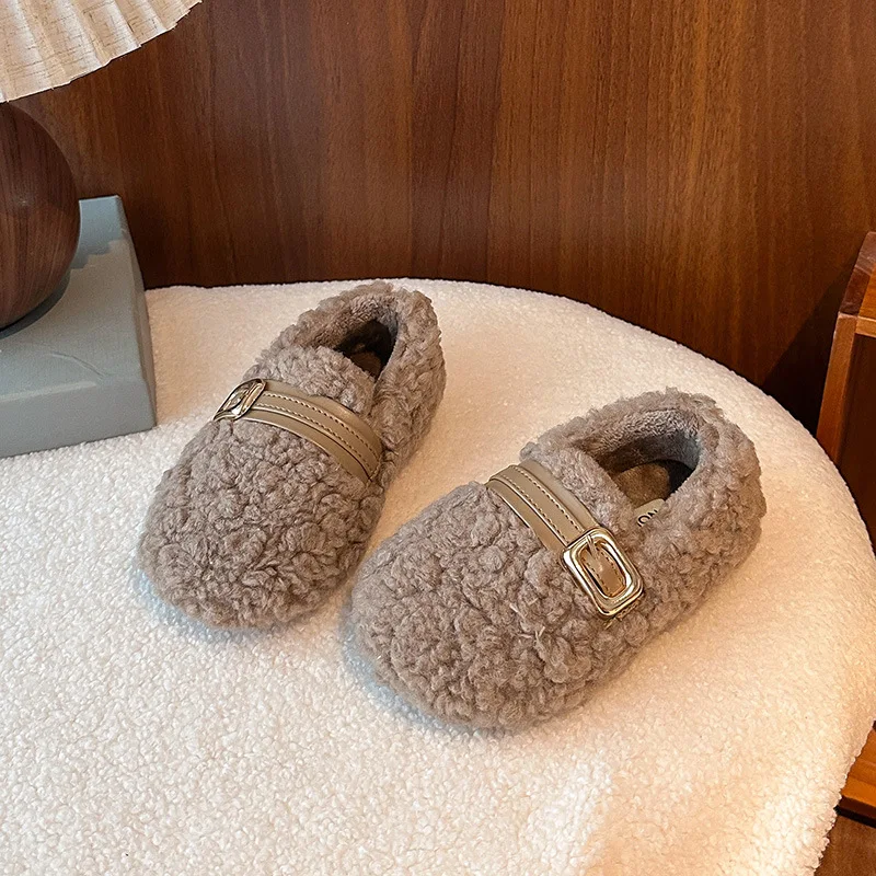 

Детская обувь на плоской подошве, замшевые теплые мокасины в корейском стиле для девочек, универсальная модная зимняя обувь 2025, новая детская обувь принцессы, повседневная мягкая обувь