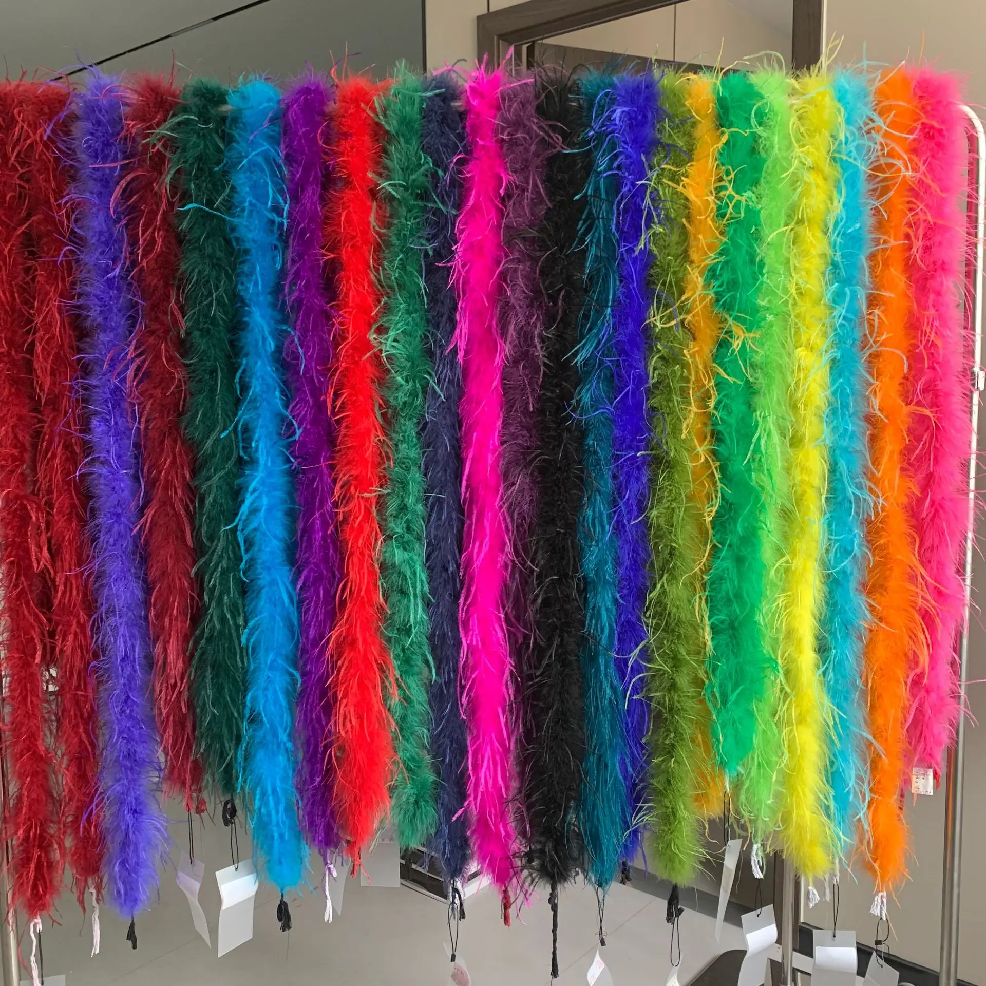 

2 m/30 g fluff 11-13cm Ostrich Feathers Boa 1/5/10Pcs Ostrich Feather Shawl for Party Lady Dress Clothing DIY Decoration Scarf