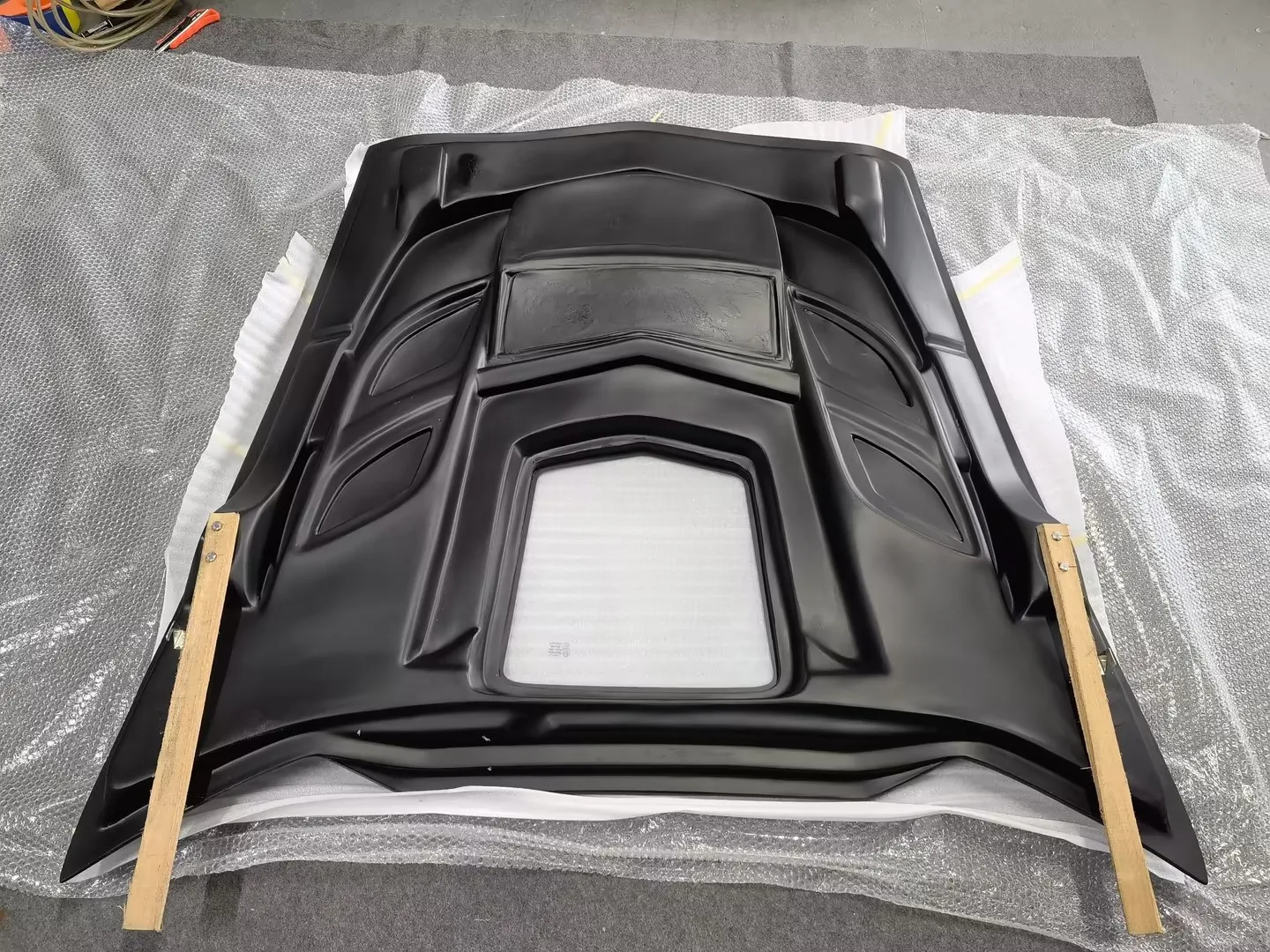 Carbon Fiber Upgrade Modification Front Engine Hood Bonnet Covers For Corvette C7 2014-2019，Perfect installation