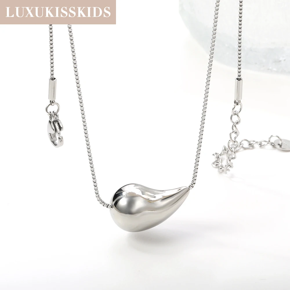 LUXUKISSKIDS New Punk Big Love Heart Pendant Necklace for Women/Girls Beads Chains String Choker Couple Clavicle Collier Jewelry