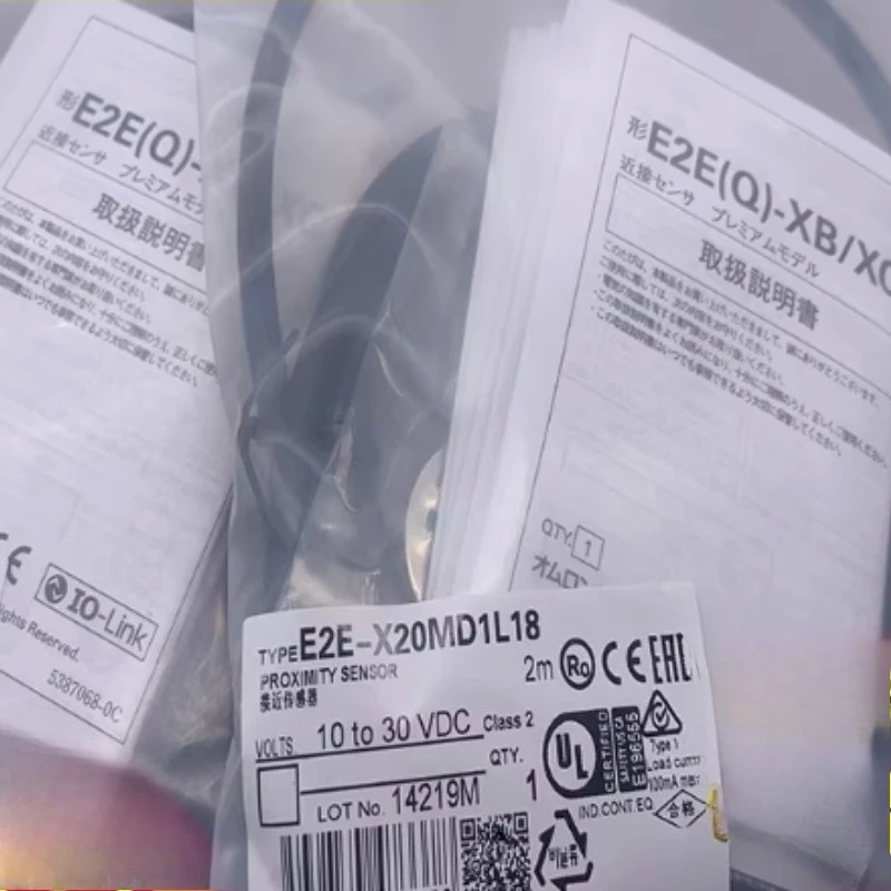 

2pcs New High quality Proximity switch E2E-X20MD2-M1G-Z E2E-X20MD1-M1G-Z E2E-X20MD1-M1GJ-Z