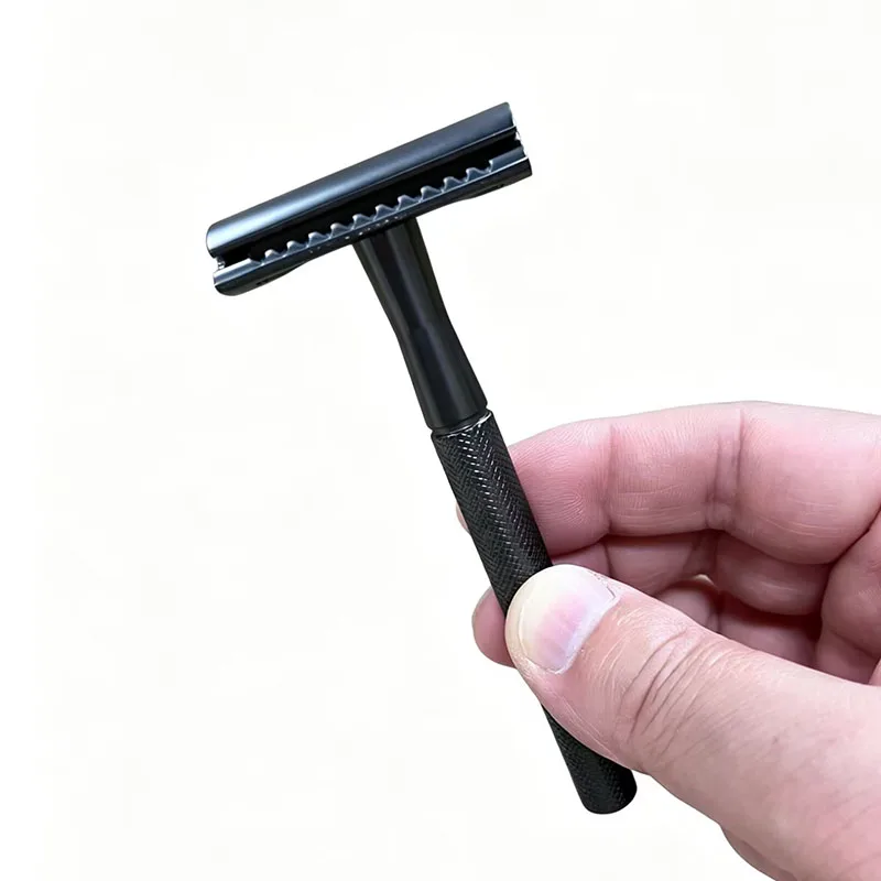 Men Classic Double Edge Safety Razor Solid Brass Knurled Handle Zinc Alloy Razor Head, Reusable Manual Shaving Grooming Tool