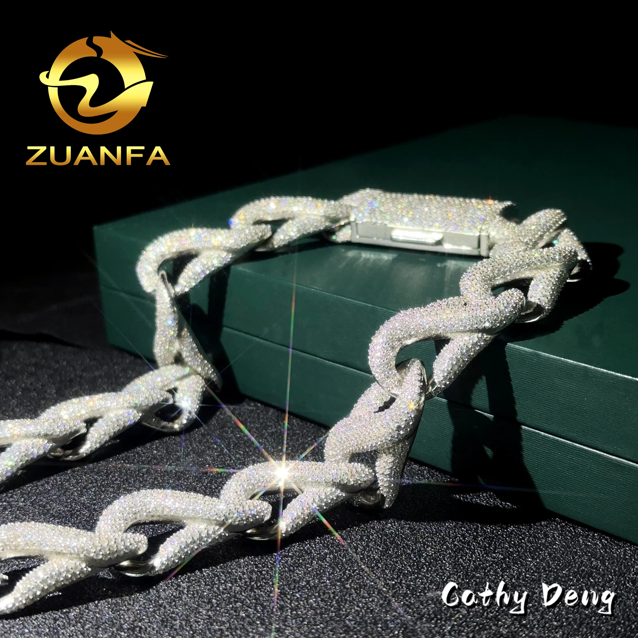 Customized New Fine Jewlery 20mm Fire Miami Cuban Link Chain Moissanite Hiphop Jewelry 925 Cuban Link Chain Pass Diamond test.