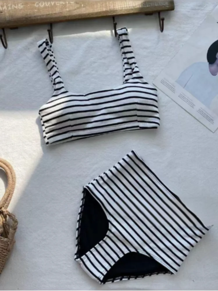 

Y2K винтажный комплект бикини для девочек в полоску, комплект бикини для горячих источников, женский модный купальник в стиле тысячелетия