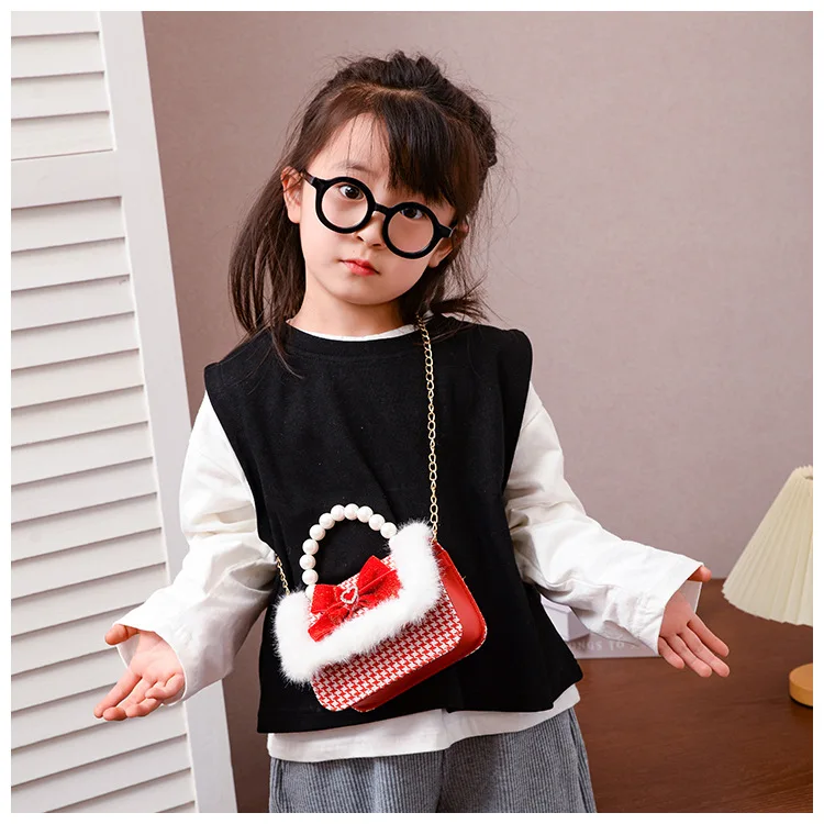 حقائب كتف مربعة صغيرة حمراء للأطفال بفيونكة حلوة لعطلة الشتاء وحقائب هدايا للفتيات الصغيرات بمقبض لؤلؤي وحقيبة ساعي الأميرة