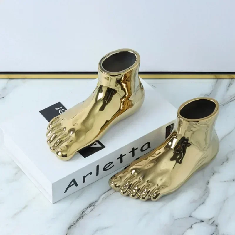 Foot-shaped Ceramic Flower Vase Abstract Art Ornaments Desktop Decorative Vases Hydroponic Vases Flower Arrangement Vase Crafts
