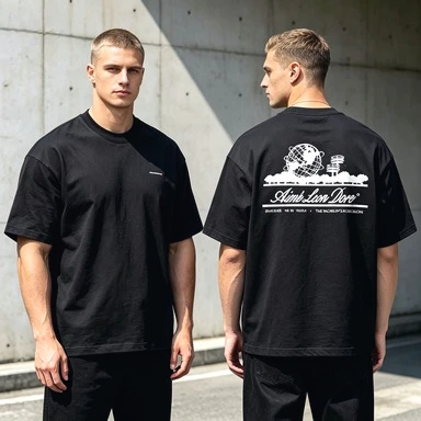 2026 New Family Matching T Shirts Retro World Map Back Print Cotton Short Sleeve Summer Tees for Holiday Gift City Trip Wear