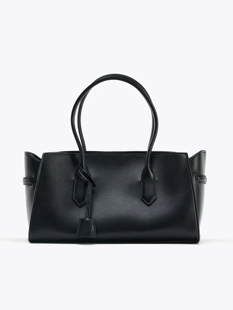 

Winter New Women's Tote Bag Classical Black Large Capacity Composite Shoulder Bag Versatile Zipper Extended Shopping Bag