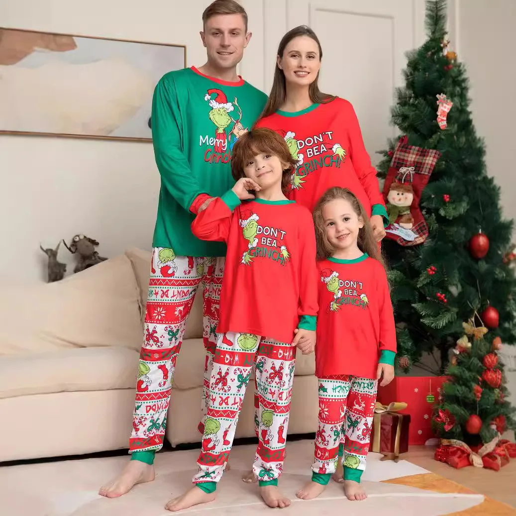 

Family of 8 Christmas Pajamas Set for Grandpa Grandma Dad Mom Daughter Son Matching Clothes Outfits Adult Kids Print Sleepwear