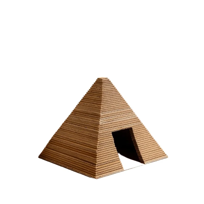 Pyramid cat litter, three-dimensional raised cat scratching board