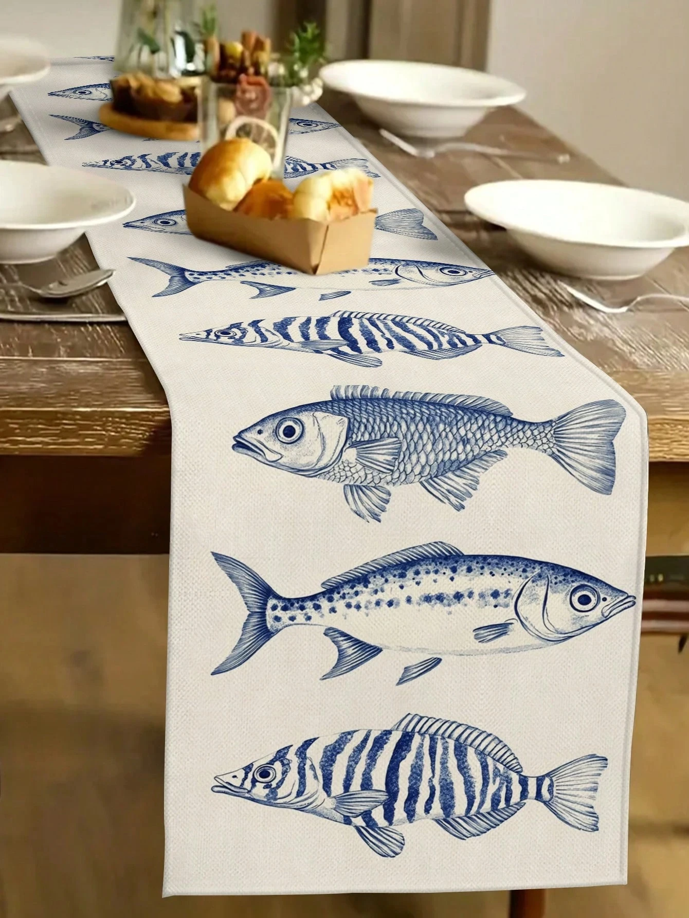 JIT Tischläufer mit Fischmuster, nautischer Stil, blauer und weißer Meeresleben-Aufdruck für Esstischdekoration, einzigartig, stilvoll für den Meer