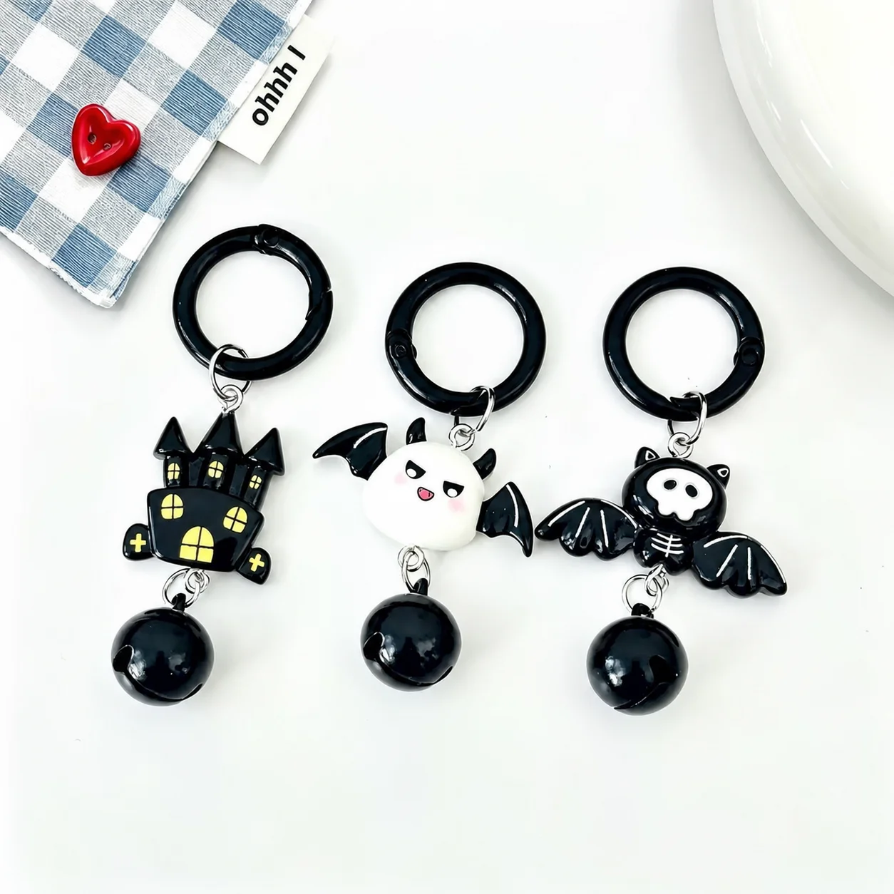 Halloween Spooky Cartoon Resin Key Chain Cute Decorative Bag Charm For Keys Backpack Hanging Pendant Students Gifts
