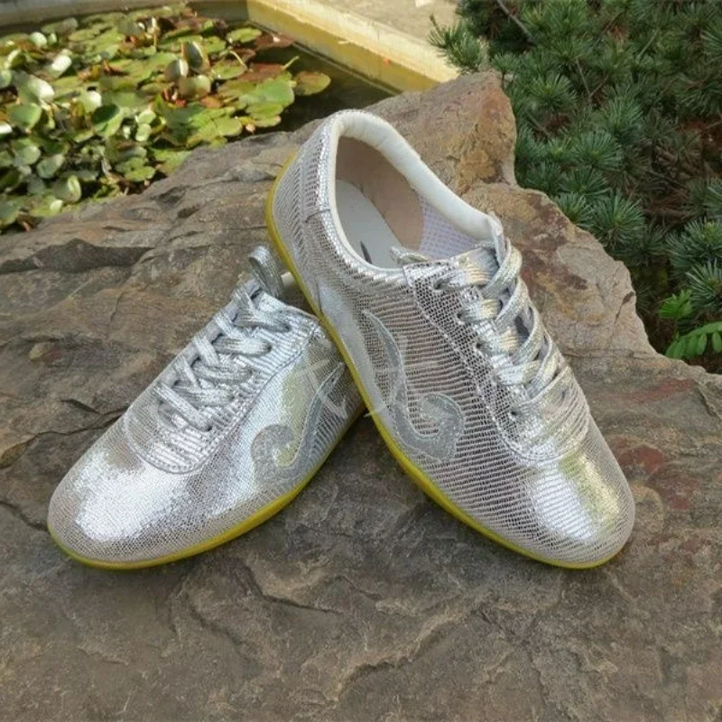 

2026 Hot Sale Martial Arts Shoes Men Women White Silver Tai Chi Shoes Unisex Luxury Brand Morning Exercise Martial Arts Shoes
