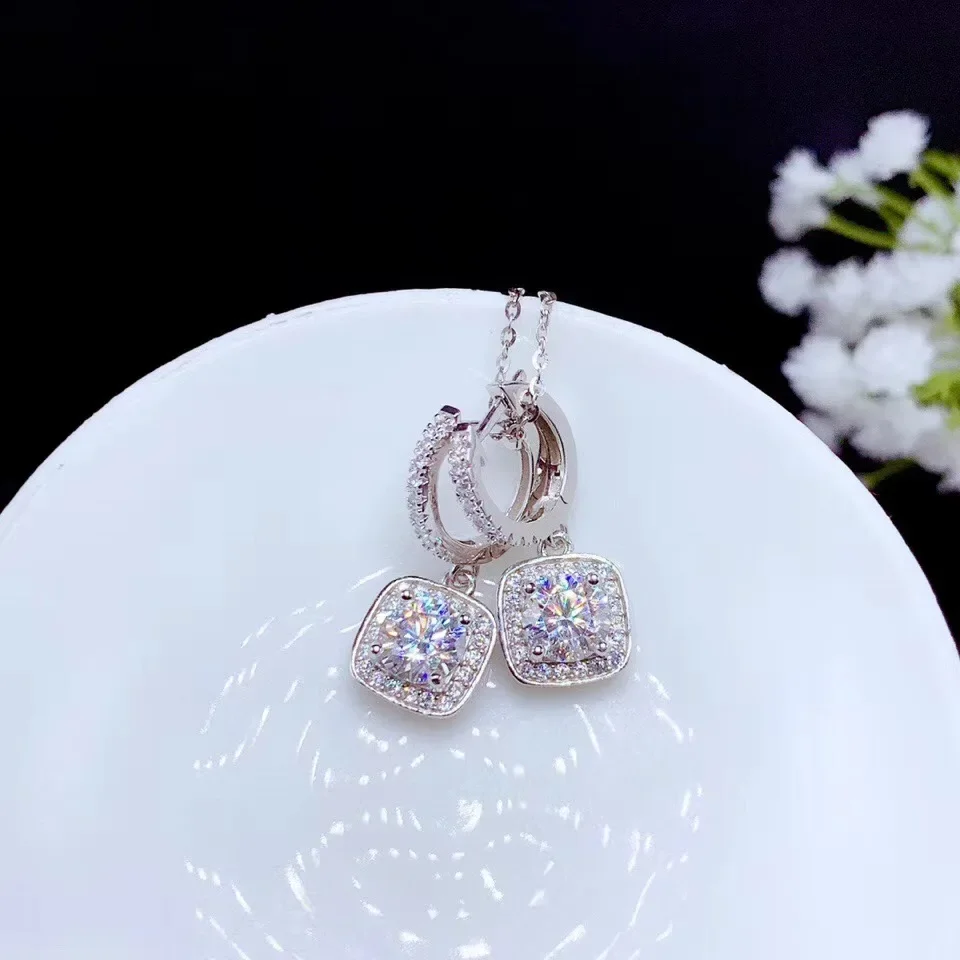 Jewelry Dazzling Moissanite Dangler for Wedding 0.5ct &1ct D Color Moissanite Drop Earrings 925 Silver Moissanite Eardrop