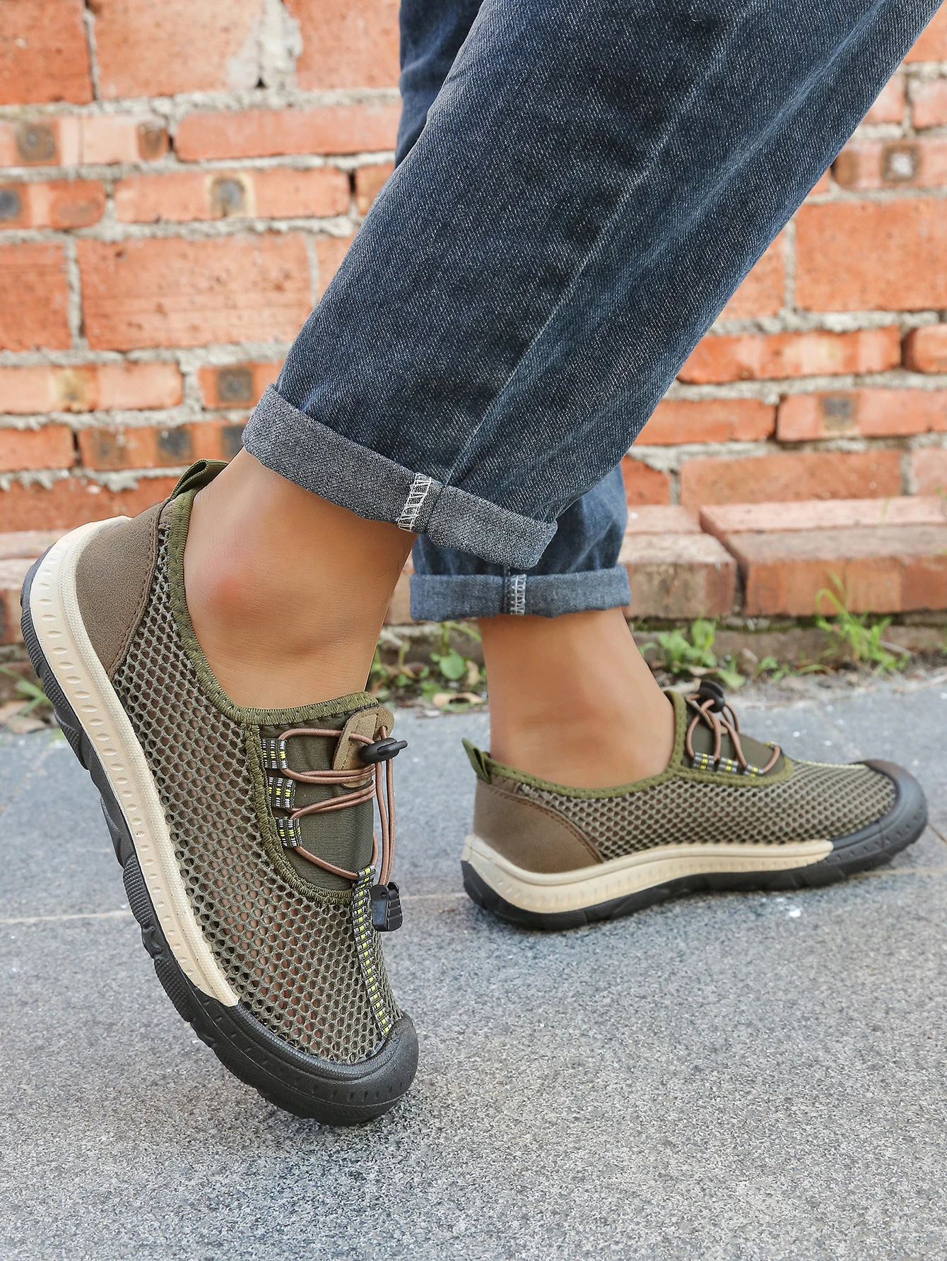 Herren-Schnellverschluss-Wanderschuhe mit Hohlnetz-Design, Gestreiften Ziernähten und Verstärkter Gummikappe für Outdoor und Freizeit – Detail 7