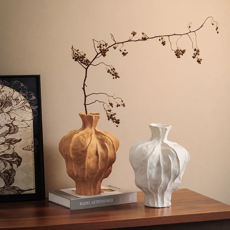 Medieval Style Flower Vase Ornament Light Luxury Niche Decor for Living Room TV Cabinet Entrance Song Dynasty Aesthetics Home