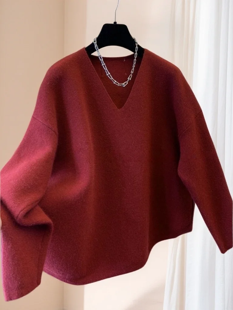 

Очень большой винтажный красный вязаный свитер с V-образным вырезом, мягкий, свободного кроя, для женщин, осень-зима, Новый год, красный, новый