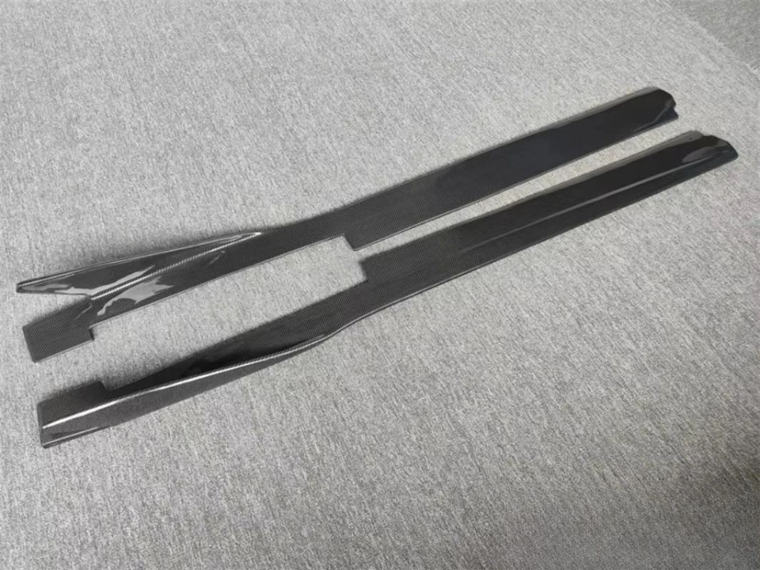 Carbon Fiber V-style Side Skirt Body Kit for 458 Italian Spider Modification