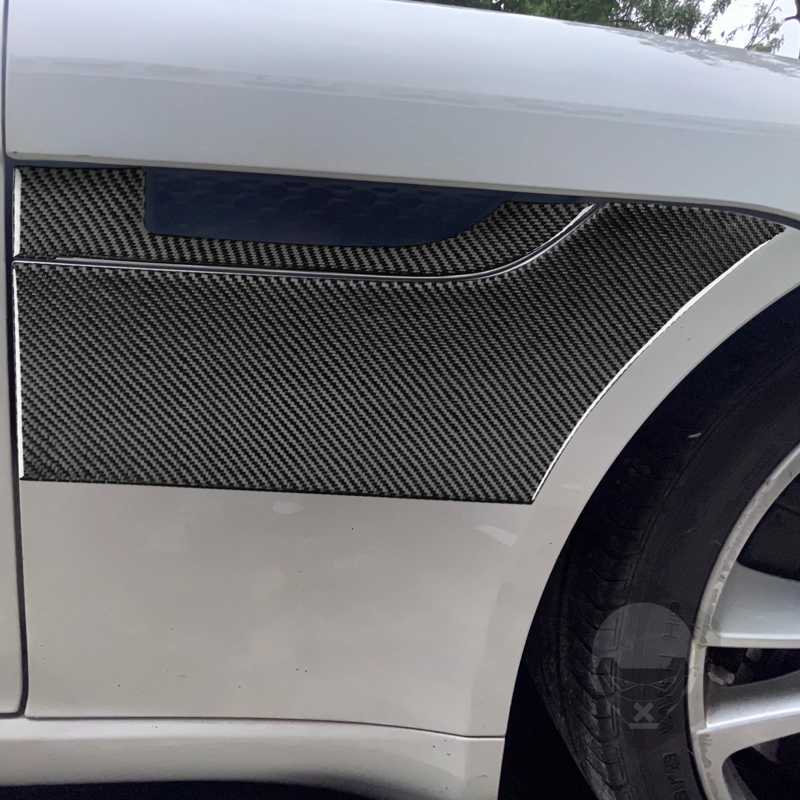Real Carbon Fiber Car Accessories Side Fender Trim Cover Soft Sticker For Jaguar F-type 2013 2014 15 16 17 18 19 20 21 22 23 24