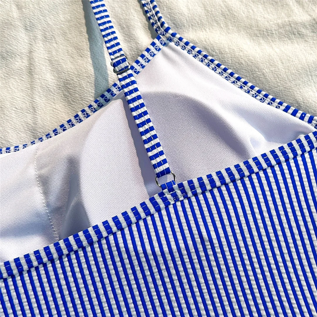 Gestreifter Tankini-Bikini mit hohem Beinausschnitt, zweiteiliger Badeanzug für Damen, gepolsterter Badeanzug, Badebekleidung, Modell V7443. – Detail 11