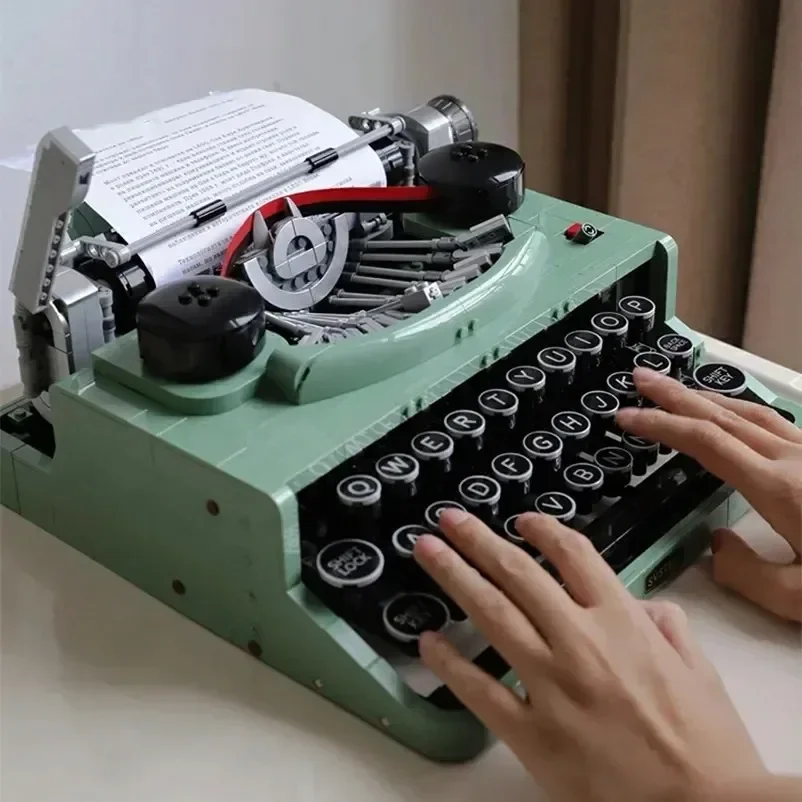 

Ideas Typewriter 21327 Building Blocks Set for Adults Collectible Retro Display Model Toys Unique Children Gifts Home Decoration