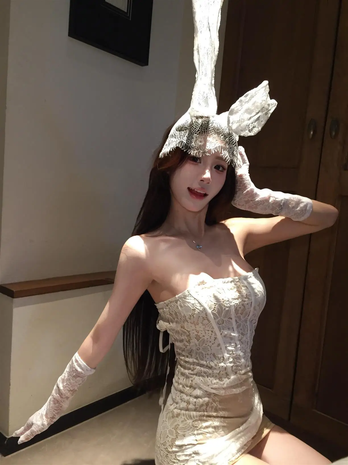 Sexy Lace Fibone Strapl Dr See tough One oulder High Waist Evening Gown for Date And Daily Wear No Brand