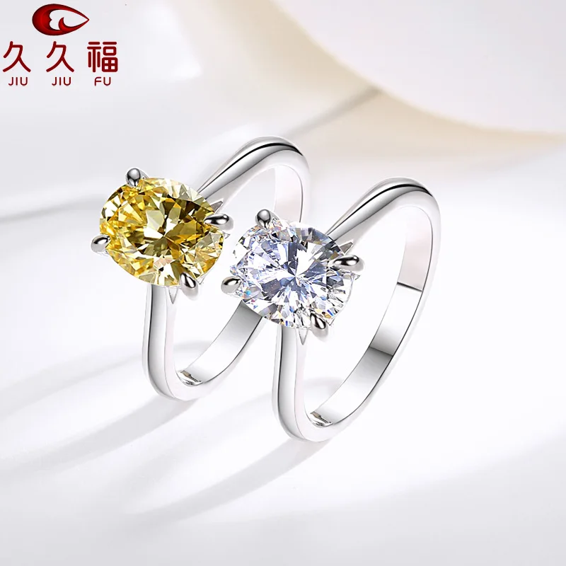 Vintage Fashion Oval Ring for Women, PT950 Platinum Base and Moissanite, combine retro charm and modern fashion.