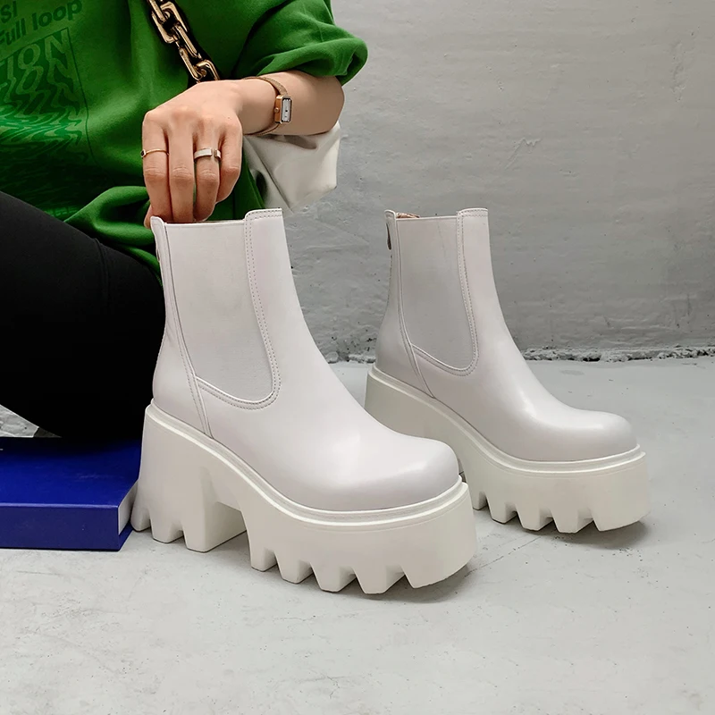 

Platform BootsThick Heel Street Style Winter Shoes Woman Square Toe Cowhide Casual Shoes Spring Autumn Ankle Boots Back Zipeprs