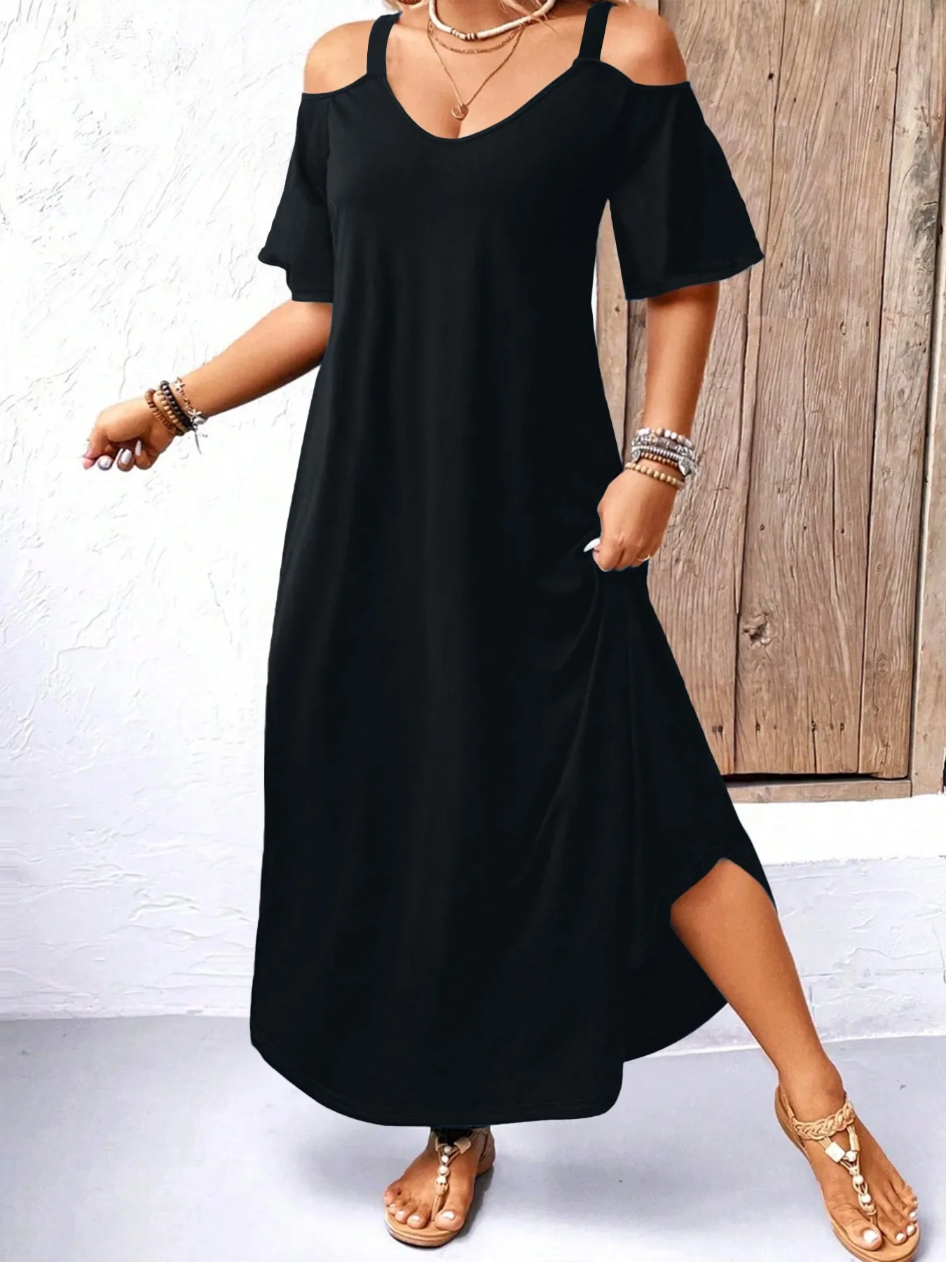 จั๊มพ์สูทกระโปรงยาวสีพื้นเรียบง่าย สไตล์ลำลองสำหรับฤดูใบไม้ร่วง ดูสง่างามและมีสไตล์