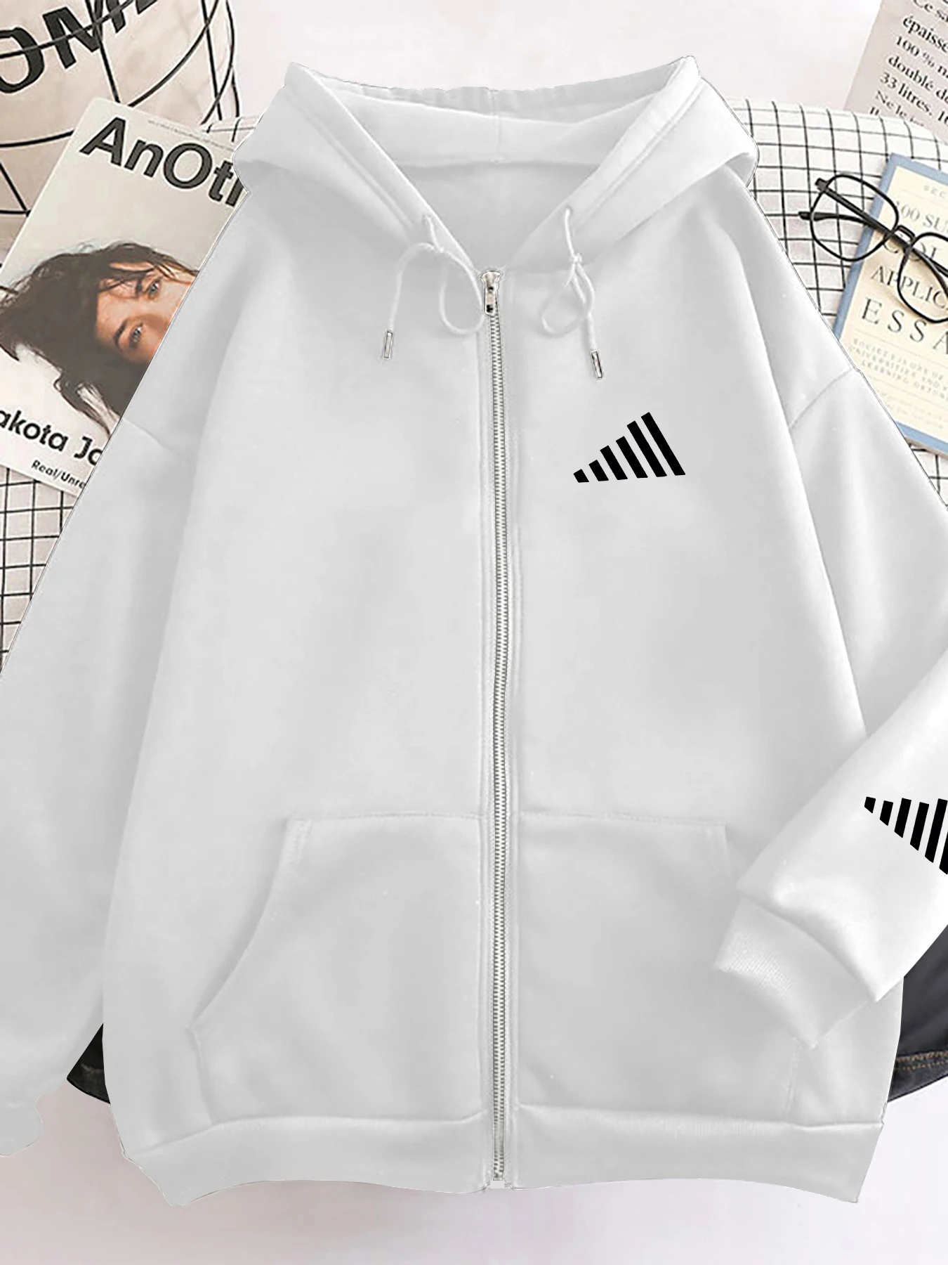 Sweat-shirt à capuche épais et doublé de polaire pour femme, vêtement de couple, ample et surdimensionné, à la mode, avec poche avant, automne et hiver